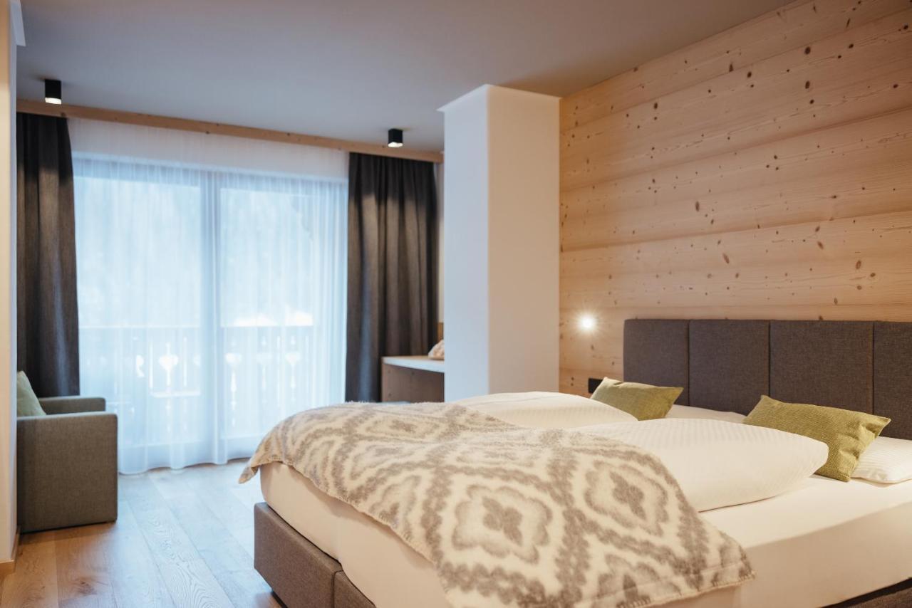 Berghotel Sanvi Сан Мартино ин Бадия Екстериор снимка