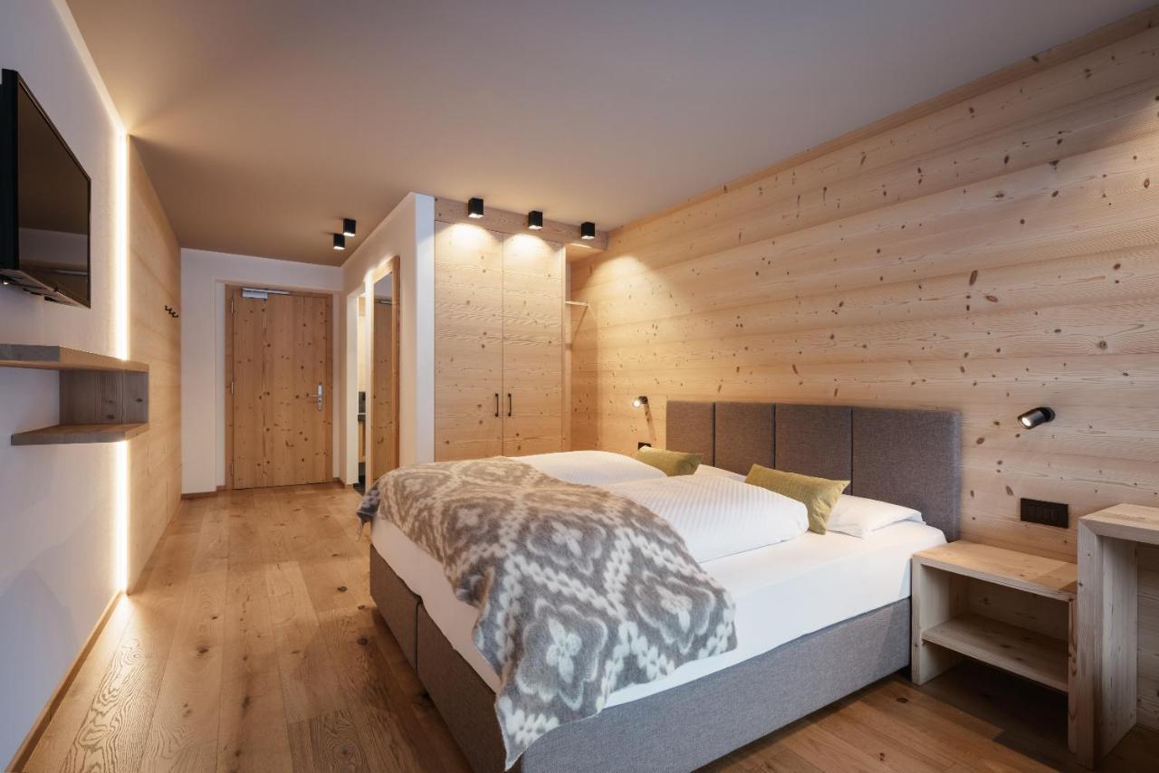 Berghotel Sanvi Сан Мартино ин Бадия Екстериор снимка